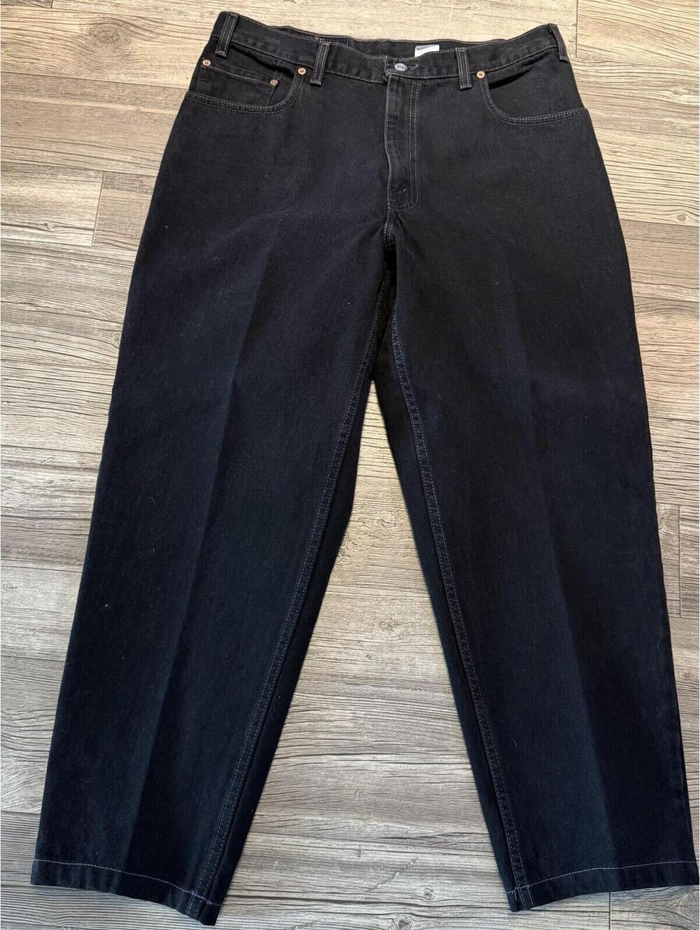 Levi’s 560 Loose Fit Tapperd Leg Sz 36x32 Vintage